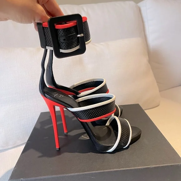 Giuseppe Zanotti heels - Picture 4 of 10